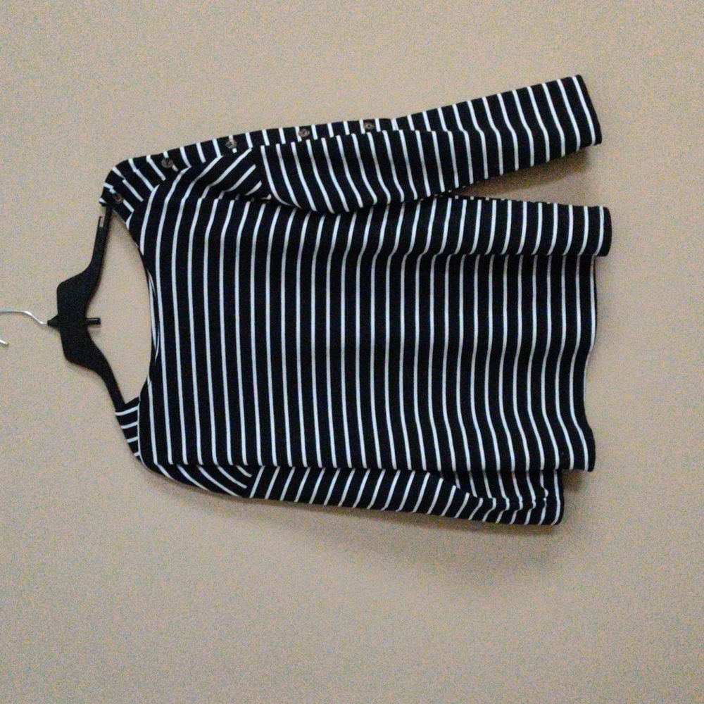 Loveriche long sleeve top